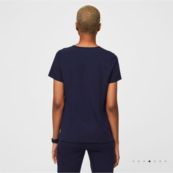 Figs Casma Three Pocket Scrub Top Navy Size XL - Picture 5 of 10